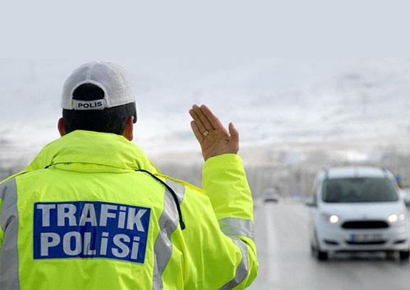 Türkiye' de yeni trafik cezaları